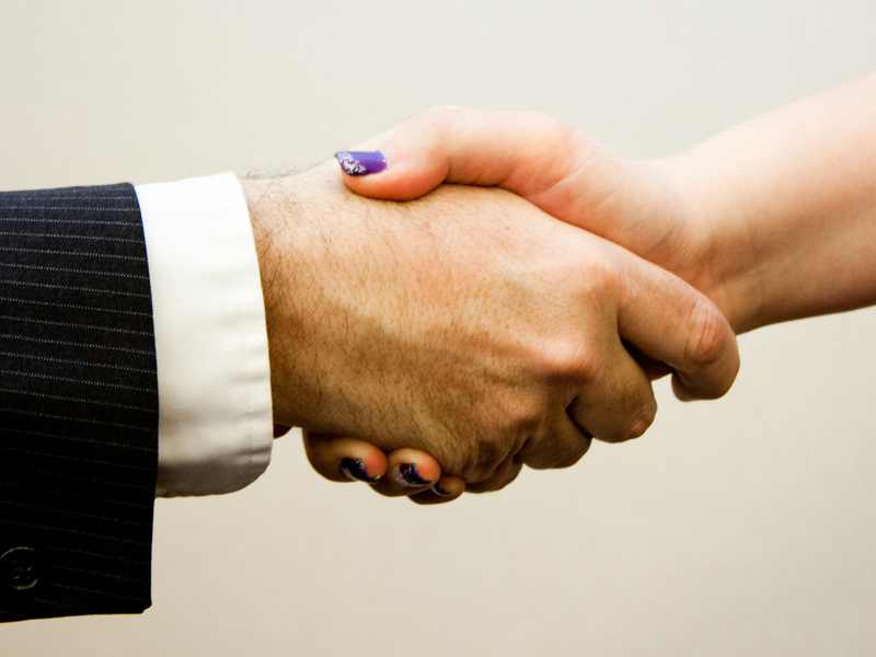 shaking hands2